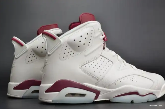 384664-116 Jordan white Air Retro Maroon 6 0522